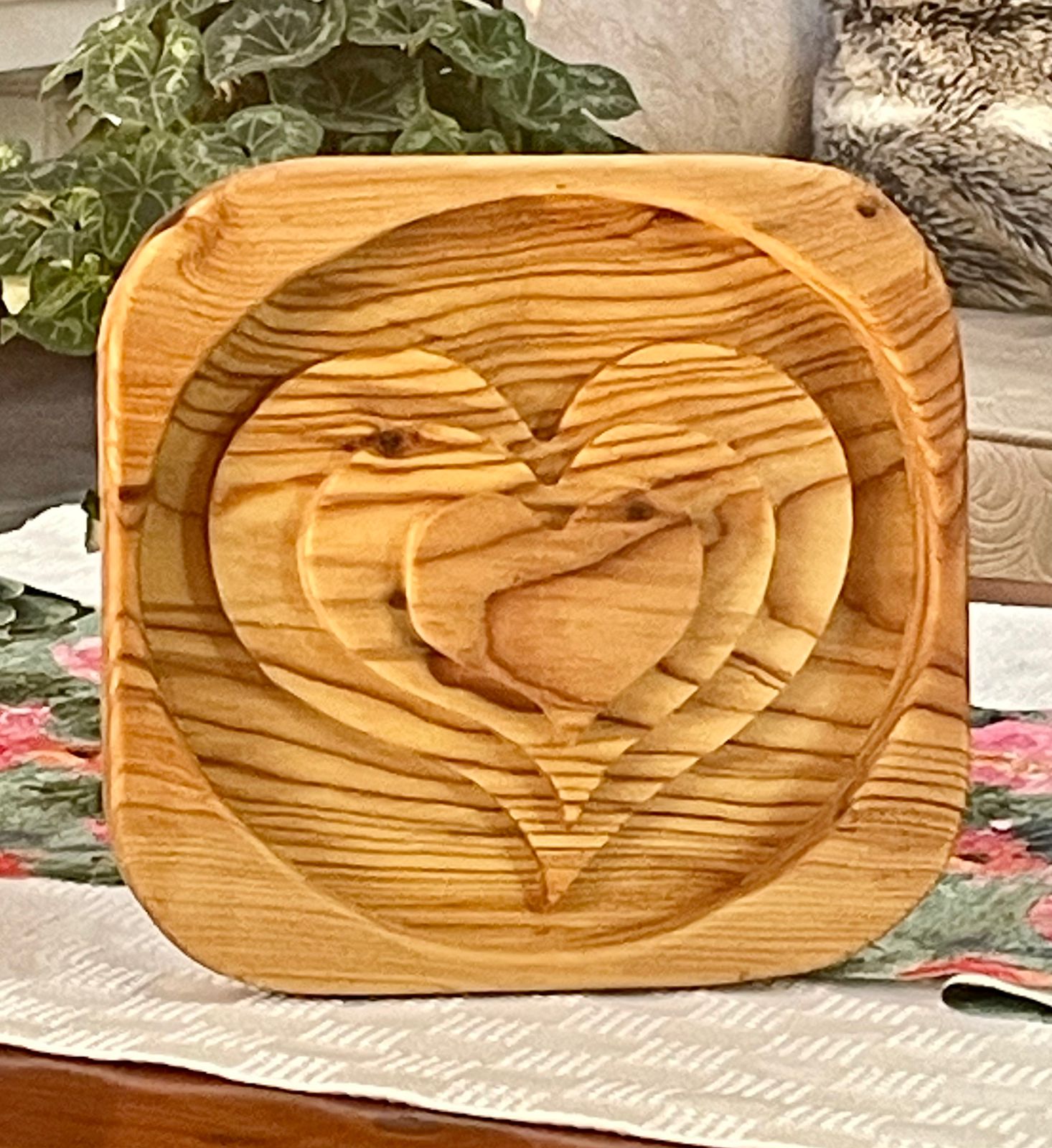LOVE Bowl - Custom crafted from wood !